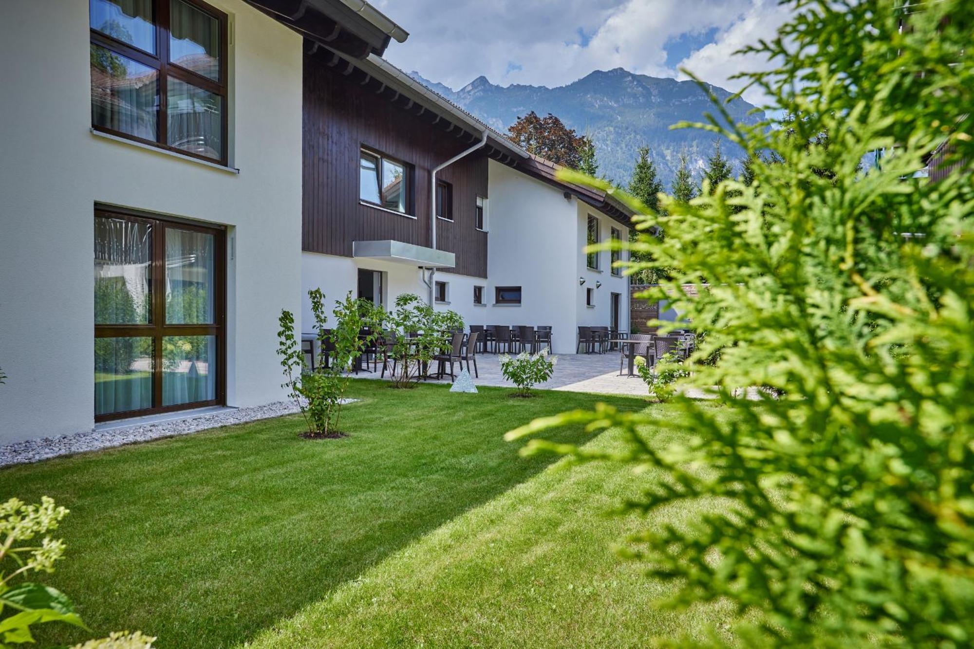 Bader Suites Garmisch-Partenkirchen Zimmer foto